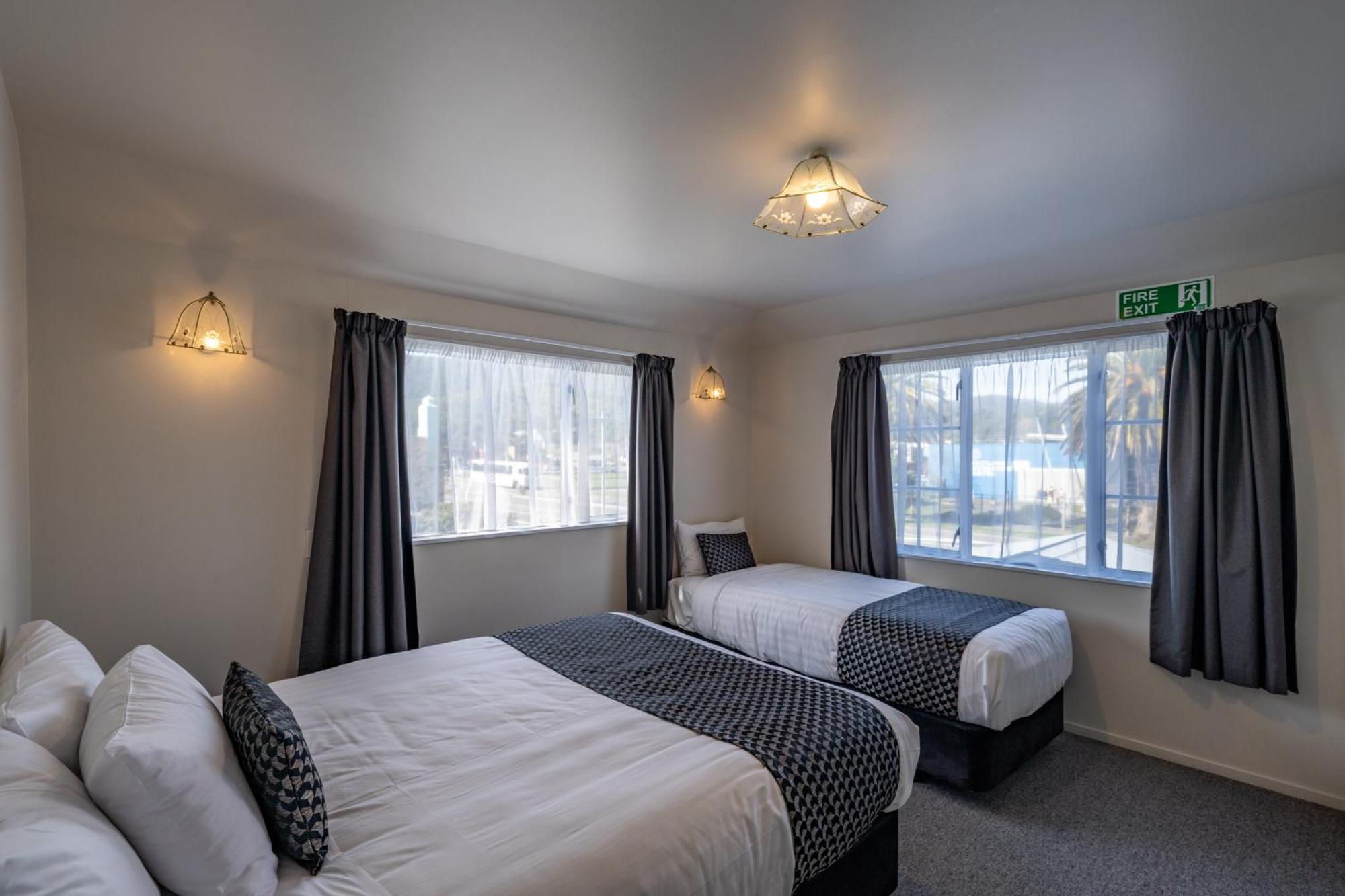 Asure Gables Motor Lodge Greymouth Bagian luar foto