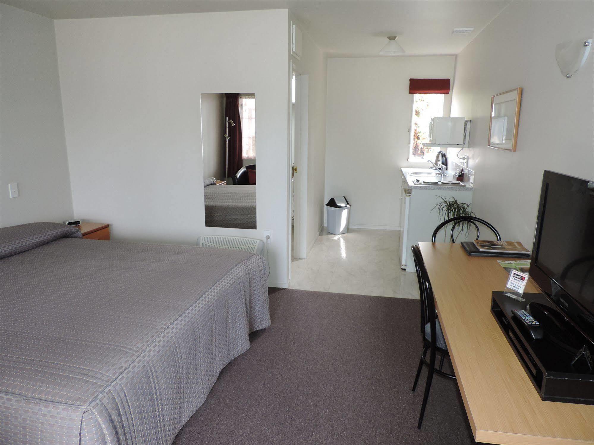 Asure Gables Motor Lodge Greymouth Bagian luar foto